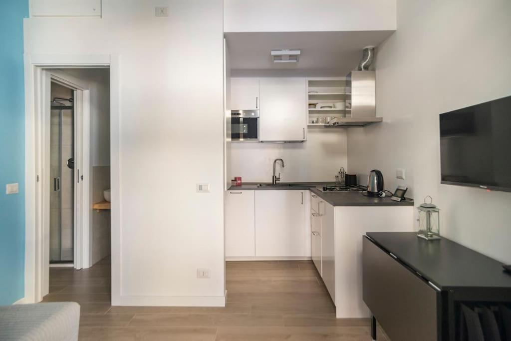 Tadino 50 Apartment Milan Bagian luar foto